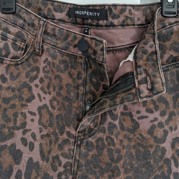 Prosperity Leopard Print Skinny Jeans Five Pocket Non Stretch Brown Black 29 NWT - Picture 5 of 16